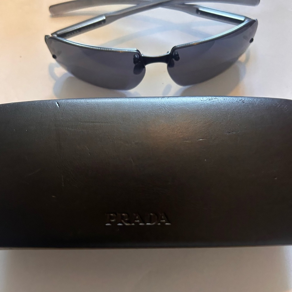 Prada Dark-Tinted Sunglasses with Black Case - Picture 3 of 9